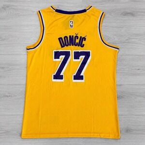 LA Lakers Luca Doncic #77 Swingman Jersey Size 50/L